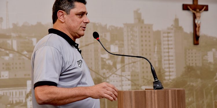 Câmara de Pouso Alegre realiza homenagem ao Pouso Alegre FC