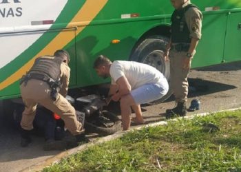 Em Pouso Alegre ônibus e moto sofrem acidente no Bairro Árvore Grande