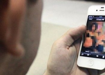 Mineiro perde R$ 1,6 mil em golpe dos nudes após ameaça de falso policial