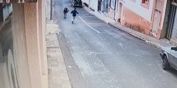 Em Campestre mulher é esfaqueada pelo ex-marido – veja o vídeo