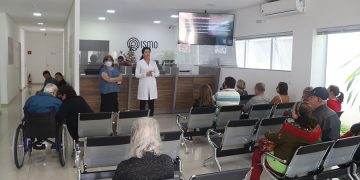 Prefeitura de Pouso Alegre entrega 70 aparelhos auditivos a pacientes