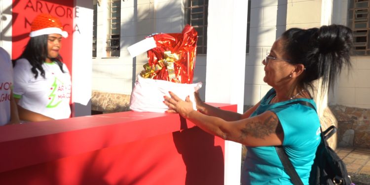 Câmara de Pouso Alegre incentiva doação para crianças carentes