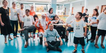 Prefeitura de Pouso Alegre entrega presentes a 203 crianças da APAE