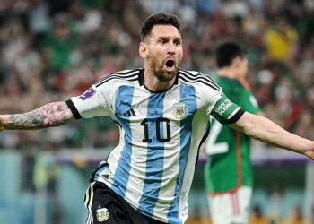 Argentina leva susto, bate Austrália e vai enfrentar Holanda nas quartas de final