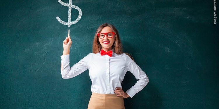 Recomposição salarial dos professores da Rede Municipal é encaminhada para votação