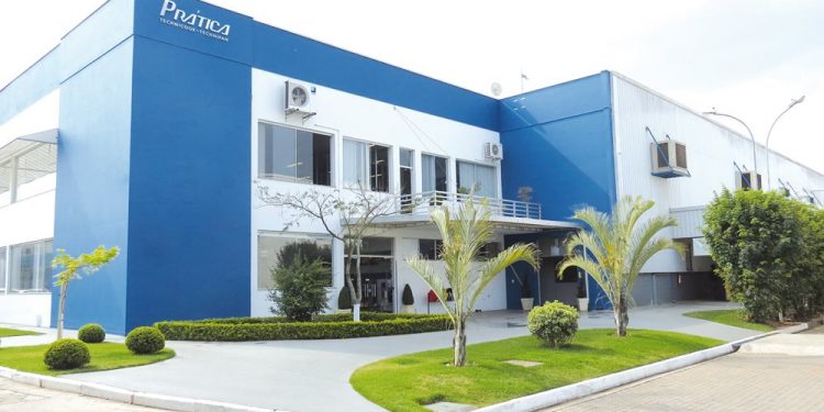 Empresa Prática Fornos de Pouso Alegre oferece 19 vagas em linha de produção para profissionais