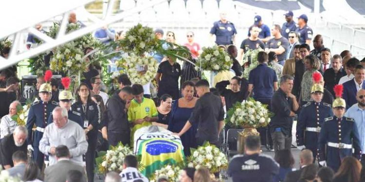 Constrangedora situação Mundial, ídolos brasileiros não foram ao velório de Pelé