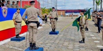 Solenidade no Pátio do 20º BPM marca passagem de comando da 17º RPM