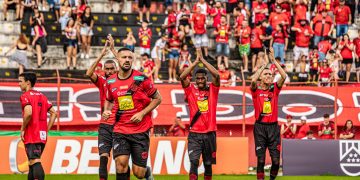 Pouso Alegre vence Patrocinense e marca seu primeiro triunfo no Campeonato Mineiro