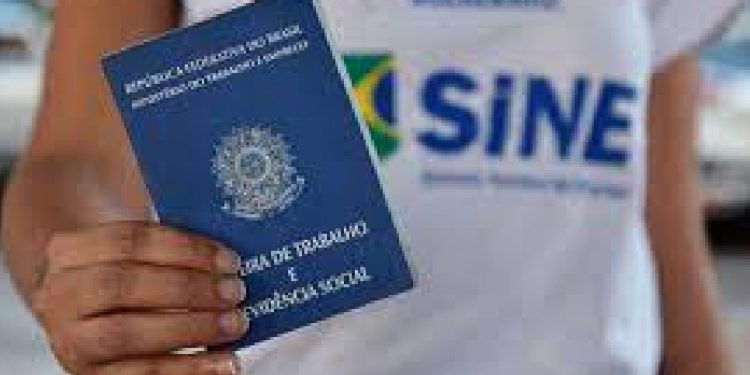 SINE abre oferta de emprego em Pouso Alegre com 136 vagas para início imediato
