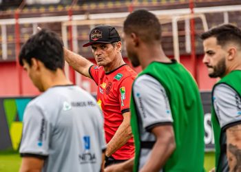 Pousão fora da zona de classificação sabe que só a vitória interessa sobre o Ipatinga