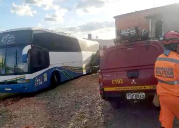 Jovem tecladista morre esmagado pelo ônibus que consertava