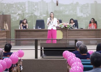Câmara de Pouso Alegre recebe evento especial para as mulheres promovido pelo Rotary
