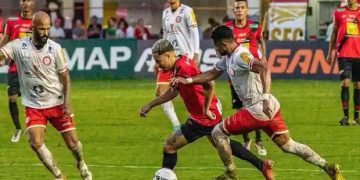 PAFC na 1ª semifinal do Troféu Inconfidência – Carcará voa, mas Dragão o alcança!