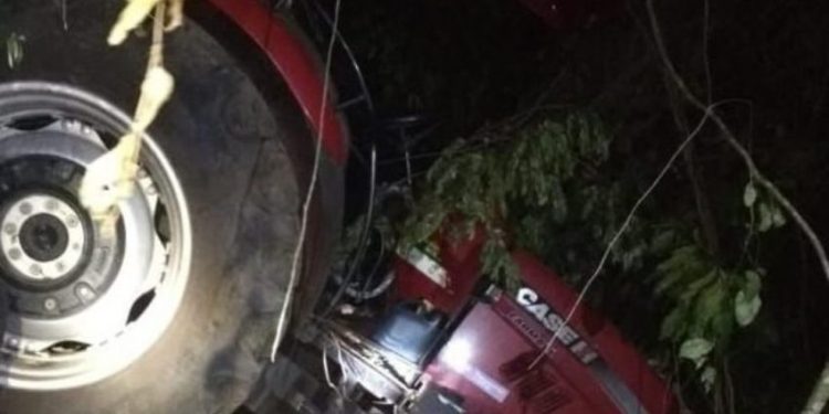 Em Machado idoso morre após um trator tombar por cima dele