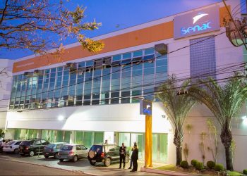 Escola do Comércio oferece cursos gratuitos de qualificação para comerciantes e interessados na área