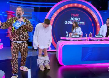 Filho de Leonardo abaixa as calças na TV e não se envergonha do ato polêmico