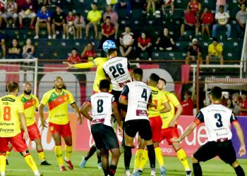 Pouso Alegre vence por 1 X 0 o Brusque no Manduzão. 100% na Série C do Brasileiro