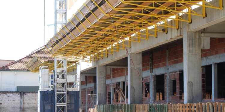 Construção do Hospital Oncológico Samuel Libânio segue a passos largos
