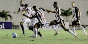 Pouso Alegre F. C. em João Pessoa/Paraíba empata com o Botafogo em 1 X 1