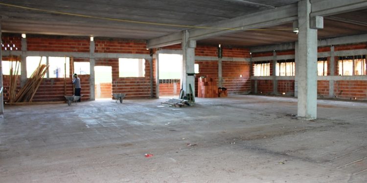 Construção do Hospital Oncológico Samuel Libânio segue a passos largos