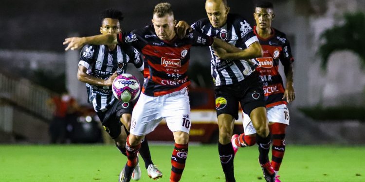 Pouso Alegre joga contra o Botafogo-PB que alega estar com desfalques no meio-campo