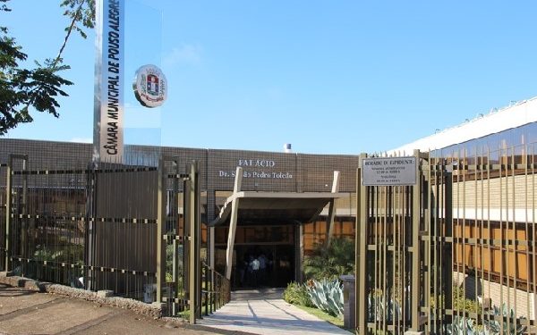 Câmara Municipal de Pouso Alegre publica edital para concurso público