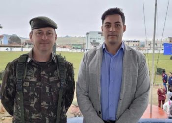 Vice-Presidente da Câmara participa de solenidade em comemoração ao Dia da Artilharia