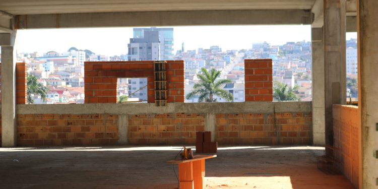 Segue a todo vapor obra do Hospital Oncológico Samuel Libânio em Pouso Alegre