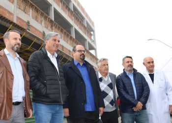 Vice-Governador visita Hospital Oncológico em Pouso Alegre a convite de Rafael Simões