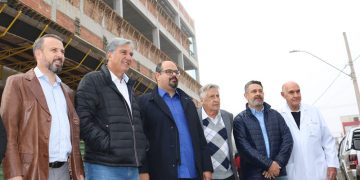 Vice-Governador visita Hospital Oncológico em Pouso Alegre a convite de Rafael Simões