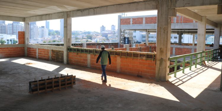 Segue a todo vapor obra do Hospital Oncológico Samuel Libânio em Pouso Alegre