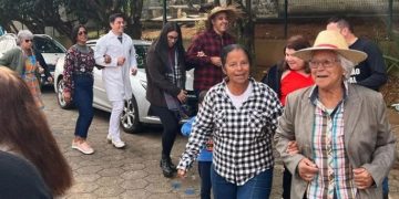 Vereadores participam de Ação em Saúde no Esplanada