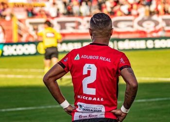 Pouso Alegre F.C X Altos na hora de virar o jogo de quem é a culpa pelos tropeços do Time