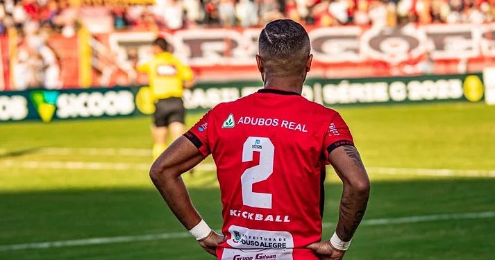 Pouso Alegre F.C X Altos na hora de virar o jogo de quem é a culpa pelos tropeços do Time