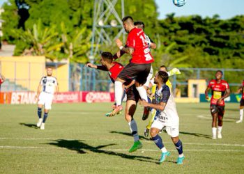 Pouso Alegre empata com Altos pela Série C do Campeonato Brasileiro