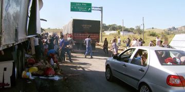 Em São Gonçalo do Sapucaí acidente mata uma pessoa, deixa 5 feridos e 7 veículos danificados