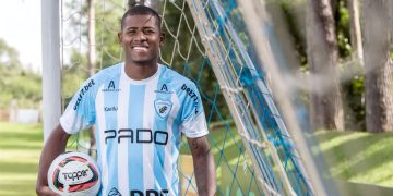 Atacante do Londrina vem aí para reforçar o Pouso Alegre na Série C do Brasileiro