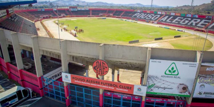 Tem Pouso Alegre x Confiança nesta quarta-feira, 7 no Manduzão