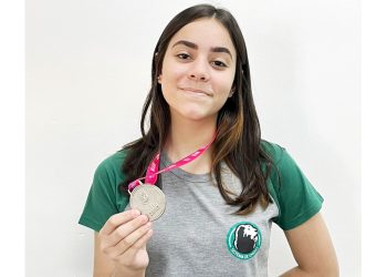 Aluna de Pouso Alegre conquista medalha de prata nos Jogos Escolares de Minas Gerais
