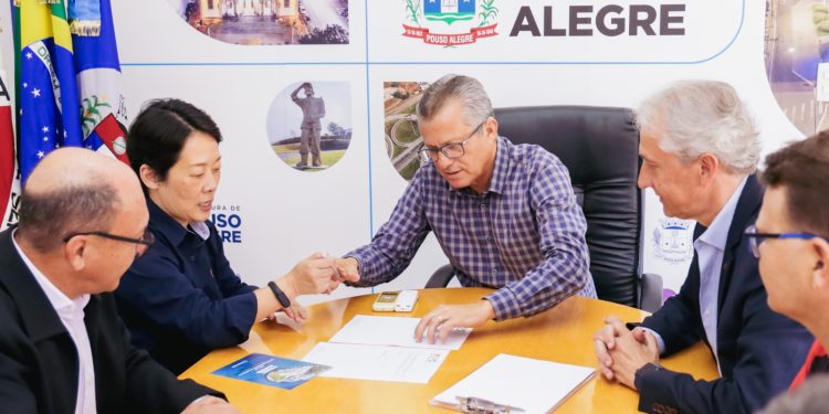 YOFC e Prefeitura de Pouso Alegre Firmam Parceria no POUSOHUB