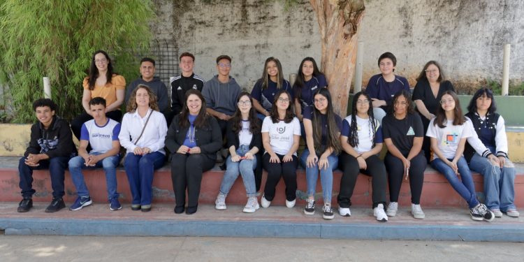 Alunos de Pouso Alegre representam a cidade no concurso da EPTV na Escola