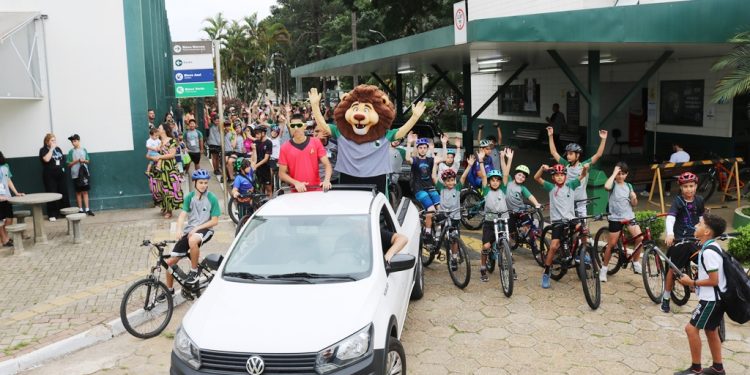 Em Pouso Alegre Anglo Experience é realizado com muito sucesso e com mais de 130 atividades