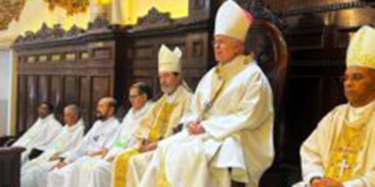 Pouso Alegre celebra missa em Ação de Graças pelos 70 anos de Dom Majella