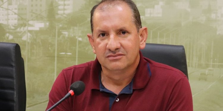 Câmara elege Mesa Diretora para 2024 com Elizelto Guido na presidência