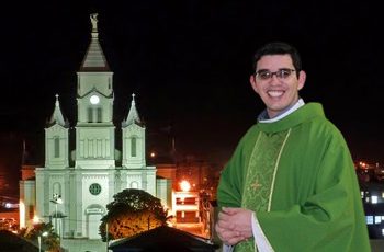 Morre padre Leandro Luis, aos 37 anos. Corpo foi encontrado pelo pai em Consolação/MG