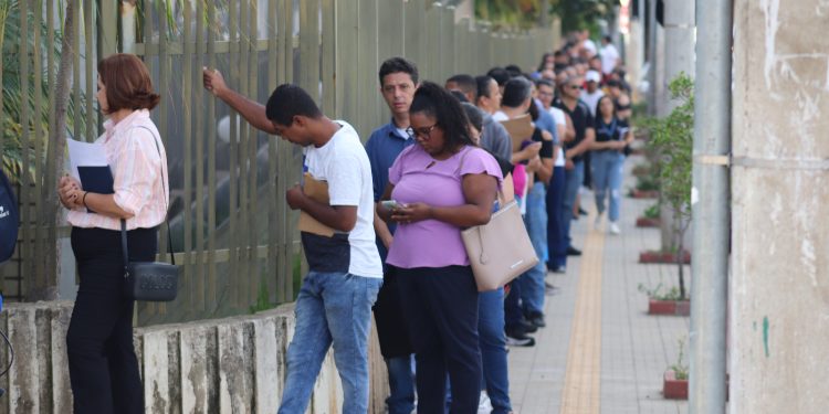 Câmara de Vereadores de Pouso Alegre, Emprega P.A atraiu mais de 1.700 candidatos