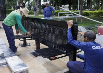 Prefeitura investe no conforto dos passageiros com novos abrigos de ônibus em Pouso Alegre