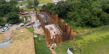 Bacia de detenção hidráulica no Bairro Primavera em Pouso Alegre alcança 60% de execução