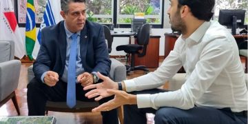 Dr. Paulo cobra presidente da COPASA sobre investimentos e melhorias em Pouso Alegre